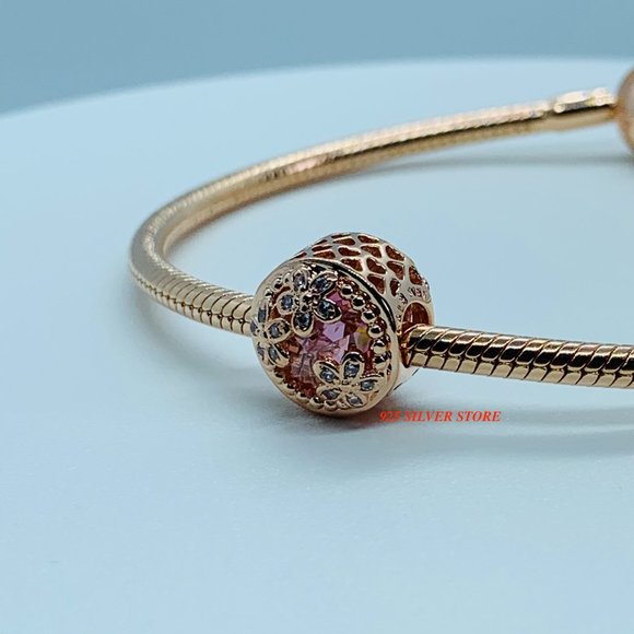 Brand new PANDORA Rose Gold Sparkling Pink Daisy Flower Charm 782055C01 - Picture 4 of 8